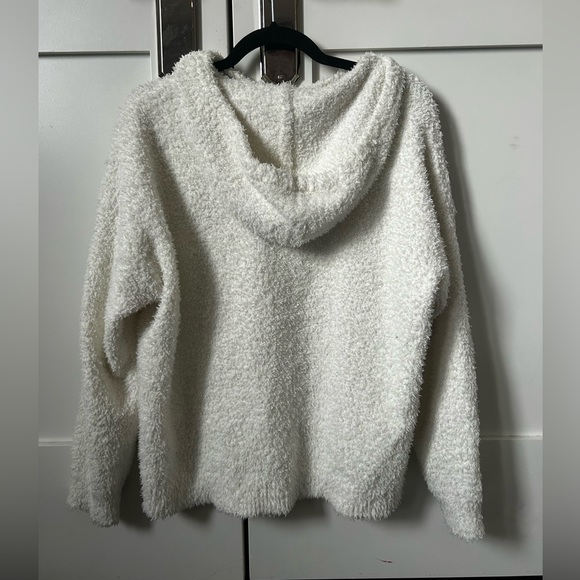 White AE Fluffy Heart Hoodie - Picture 3 of 3